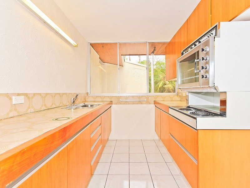 70 Main Road, Wellington Point QLD 4160