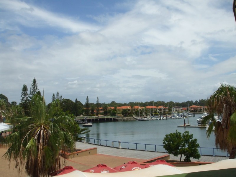 17/2 Masthead Drive, Cleveland QLD 4163