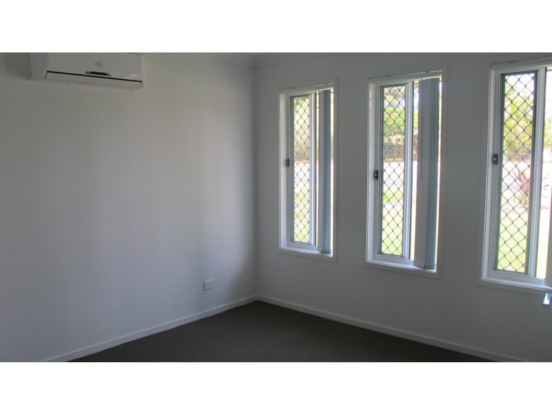 182 Russell Street, Cleveland QLD 4163