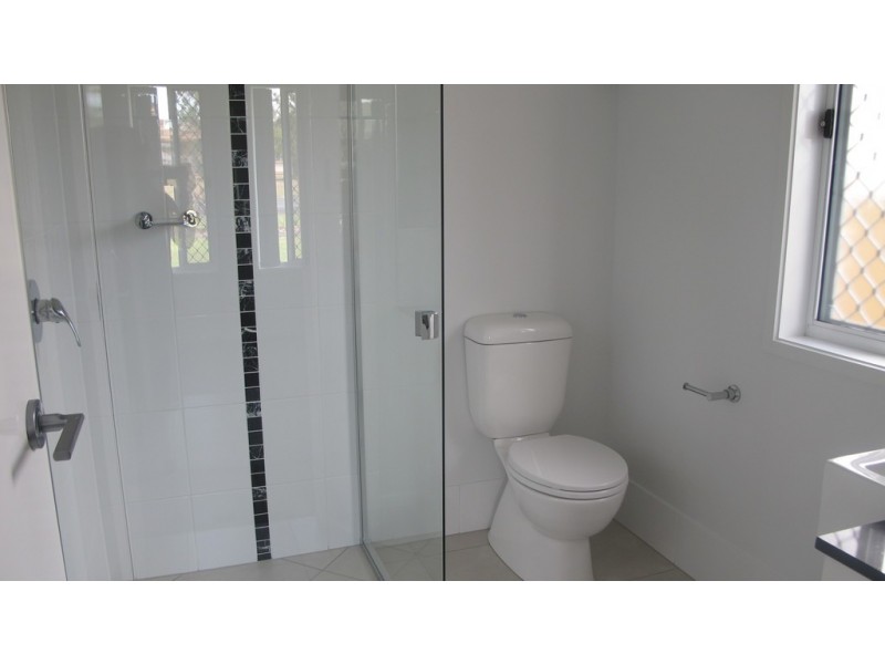 182 Russell Street, Cleveland QLD 4163