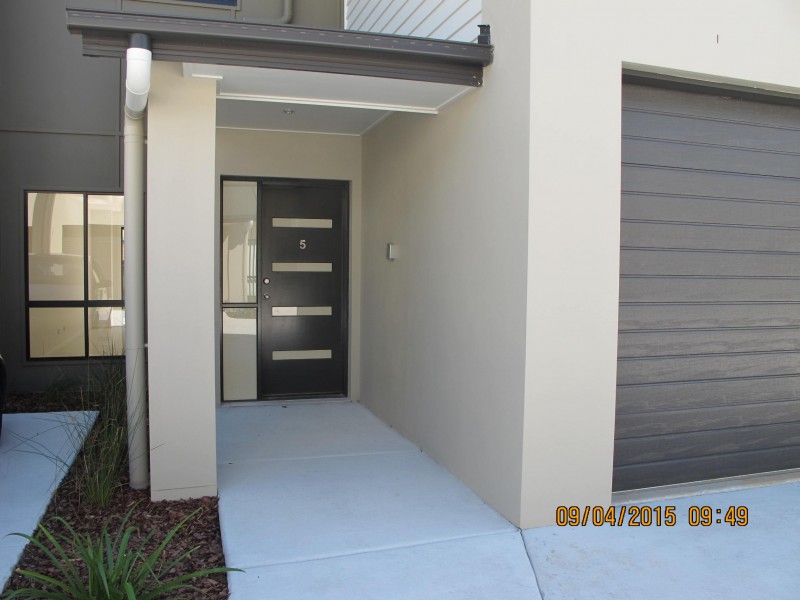 21 Island Street, Cleveland QLD 4163