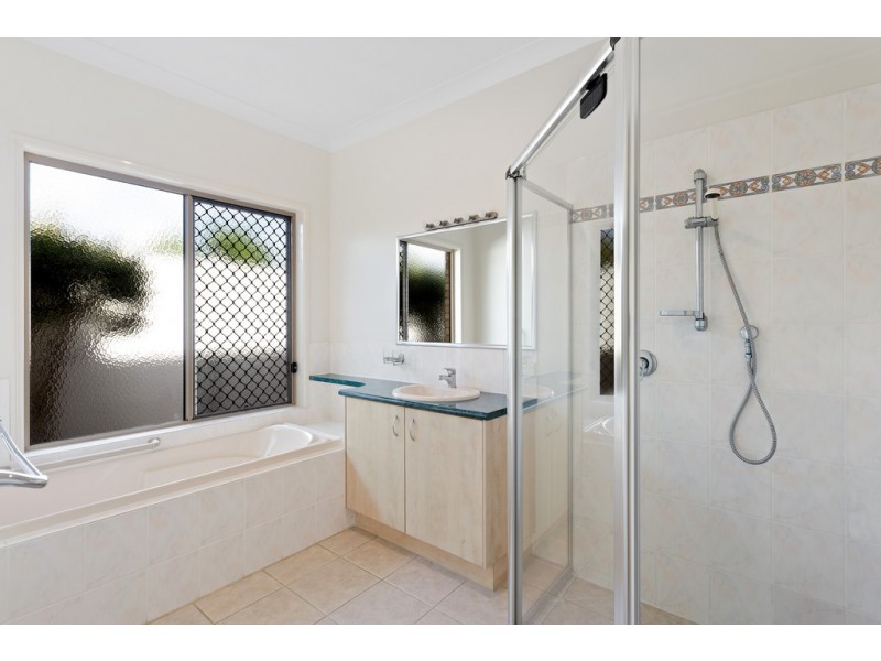 11 Marc Place, Cleveland QLD 4163