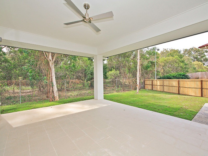 31 Melaleuca Place, Carindale QLD 4152