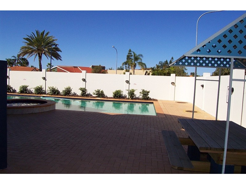 2 Masthead Drive, Cleveland QLD 4163