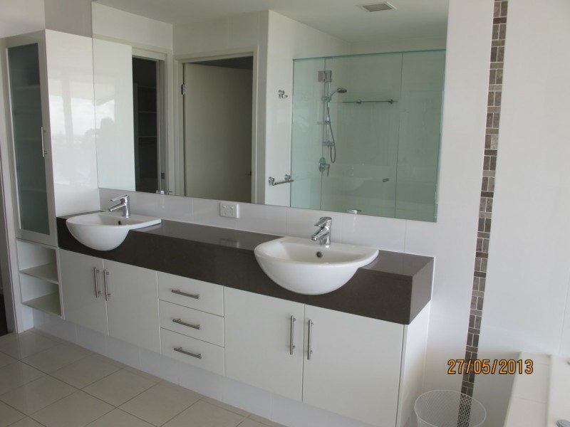 135 Shore Street West, Cleveland QLD 4163