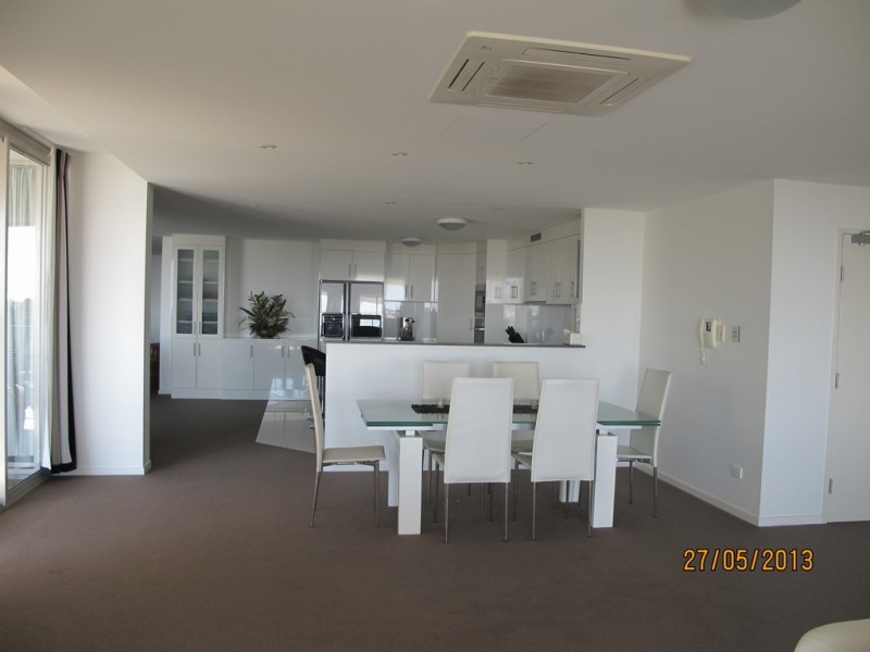 135 Shore Street West, Cleveland QLD 4163