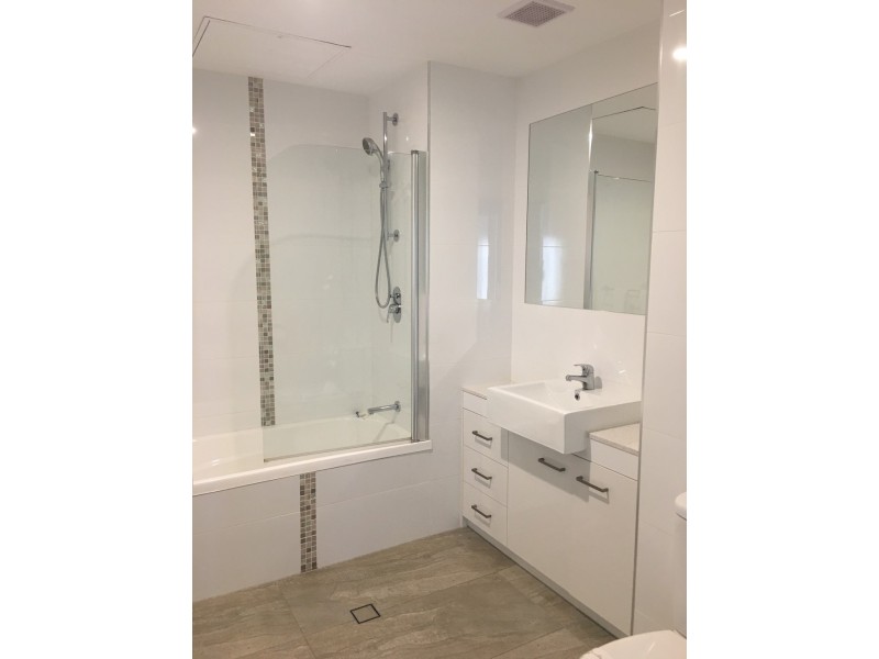 152 Shore Street West, Cleveland QLD 4163