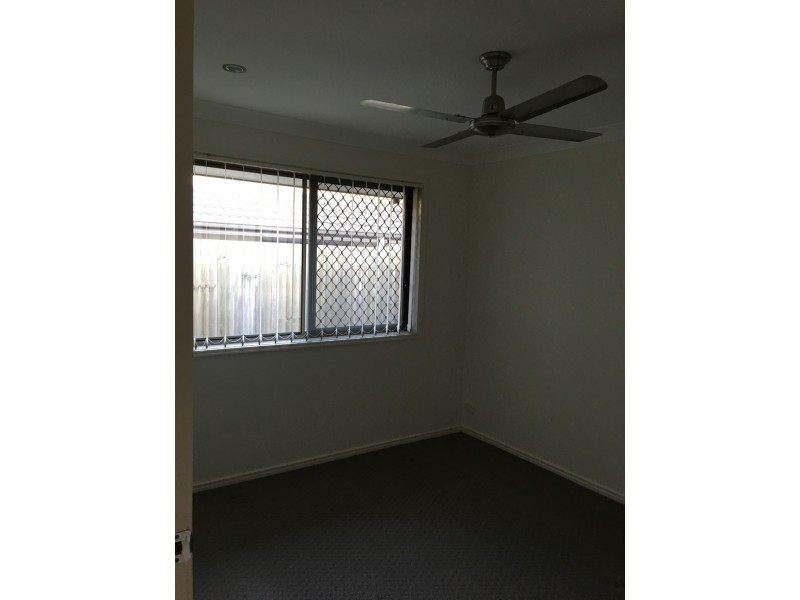 1 Penda Circ, Victoria Point QLD 4165