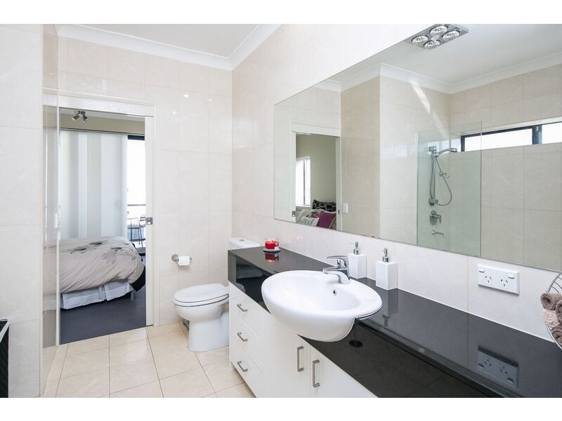 2 Masthead Drive, Cleveland QLD 4163