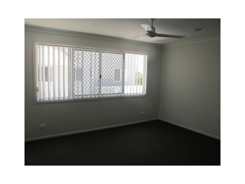 1 ARTHUR ST, Ormiston QLD 4160