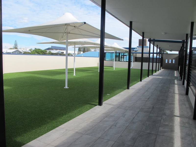 Penthouse 3 Shore Street West, Cleveland QLD 4163