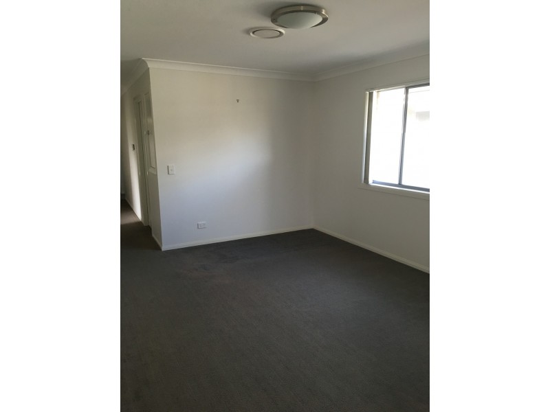 19 Parnell St, Ormiston QLD 4160