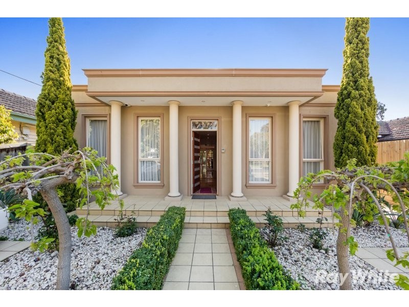 16 Bonanza Road, Beaumaris VIC 3193