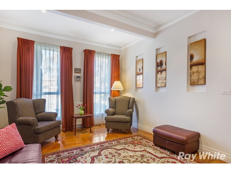 16 Bonanza Road, Beaumaris VIC 3193