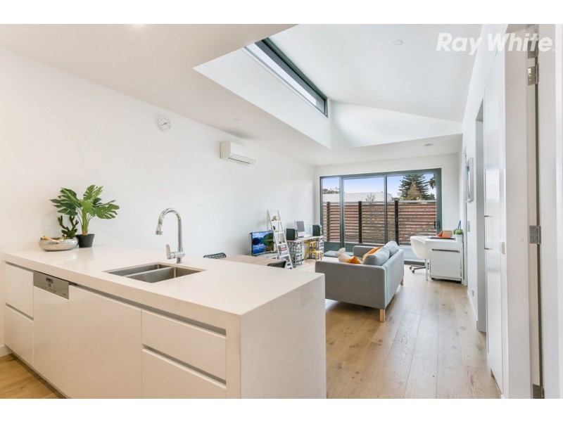 12/36 Crisp Street, Hampton VIC 3188