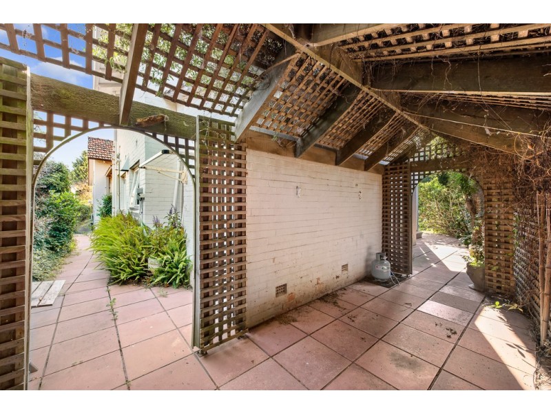 2/3 Hutchison Avenue, Beaumaris VIC 3193