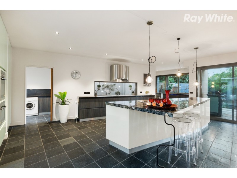 13 Bodley Street, Beaumaris VIC 3193