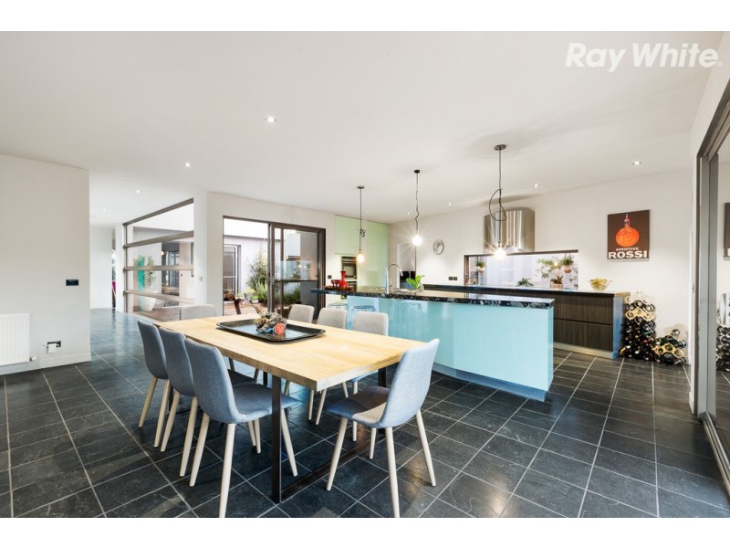 13 Bodley Street, Beaumaris VIC 3193