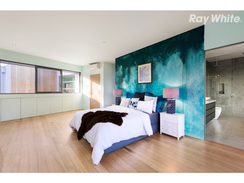 13 Bodley Street, Beaumaris VIC 3193