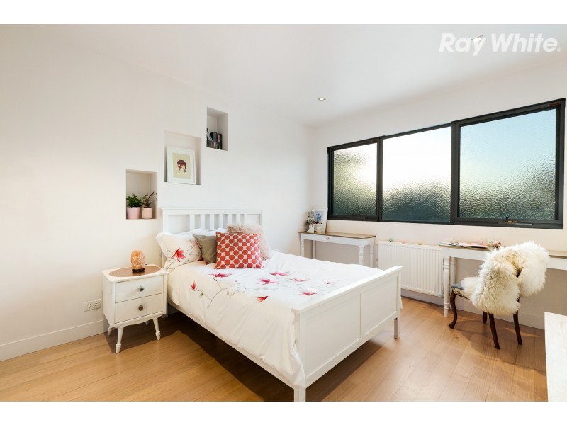 13 Bodley Street, Beaumaris VIC 3193