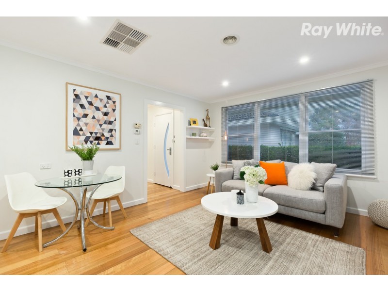 4/17 First Street, Black Rock VIC 3193