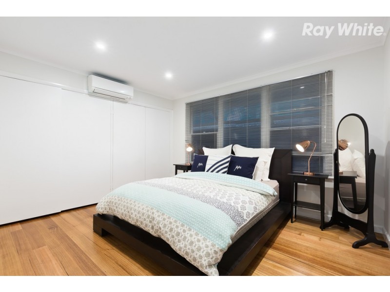 4/17 First Street, Black Rock VIC 3193