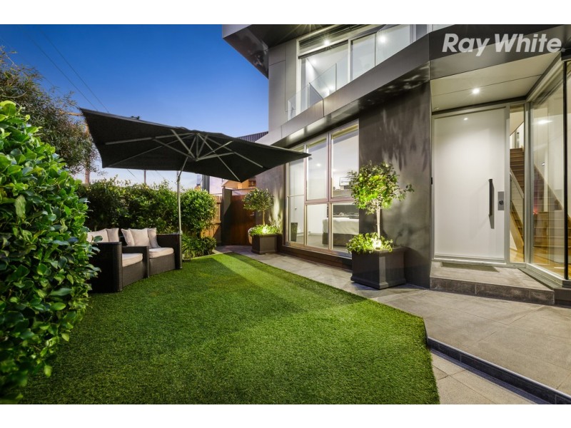 1/168 Beach Road, Parkdale VIC 3195