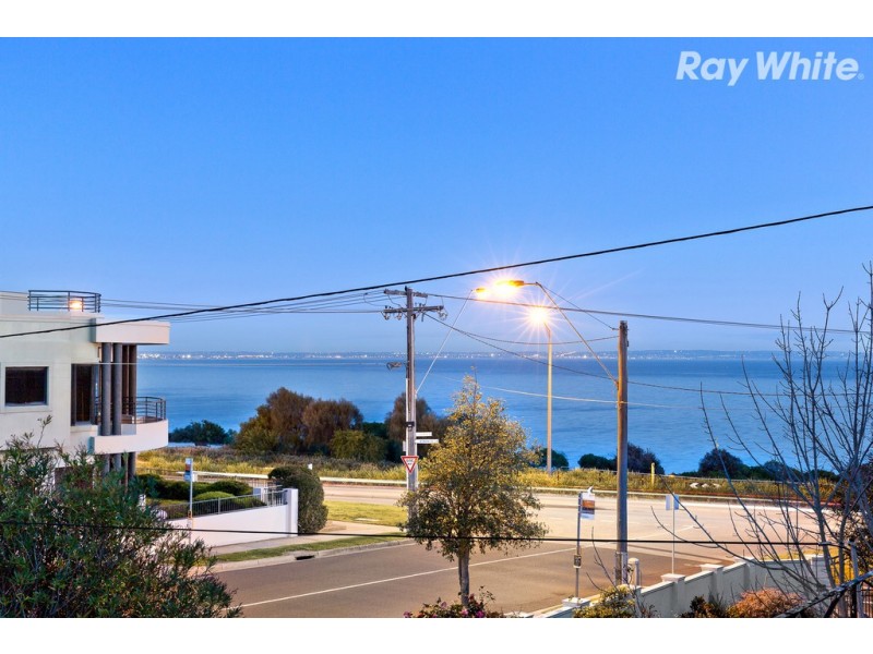 5 Charman Road, Beaumaris VIC 3193