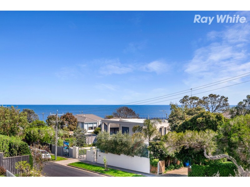 15 Wellington Avenue, Beaumaris VIC 3193