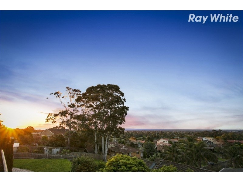 26 Bangor Drive, Frankston VIC 3199