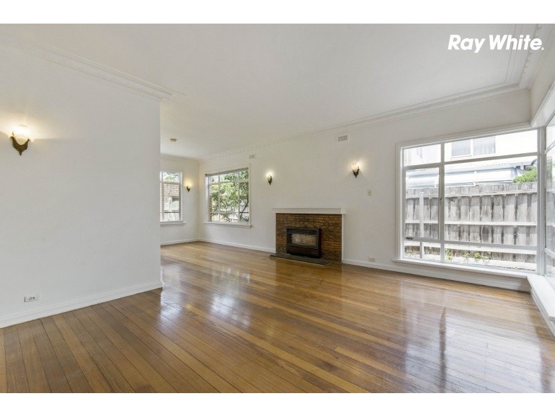 32 Rosemary Road, Beaumaris VIC 3193