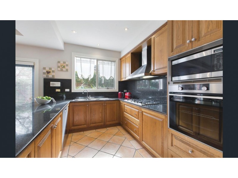 9A Comas Rd, Beaumaris VIC 3193