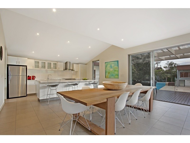 10 White Street, Beaumaris VIC 3193