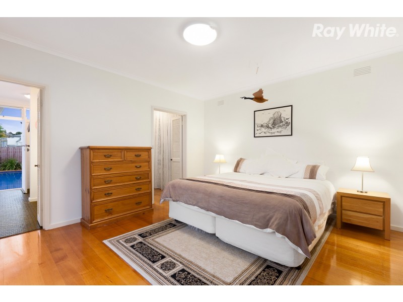 11 White Street, Beaumaris VIC 3193