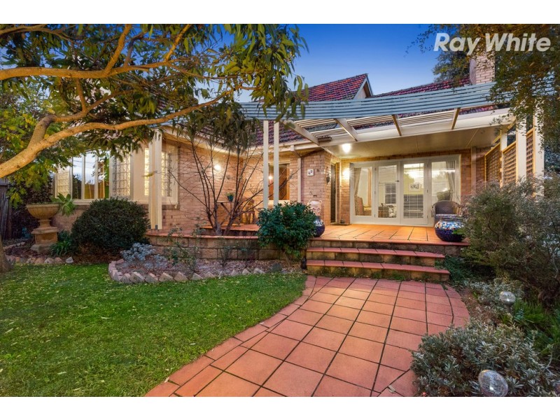 42 Dalgetty Road, Beaumaris VIC 3193