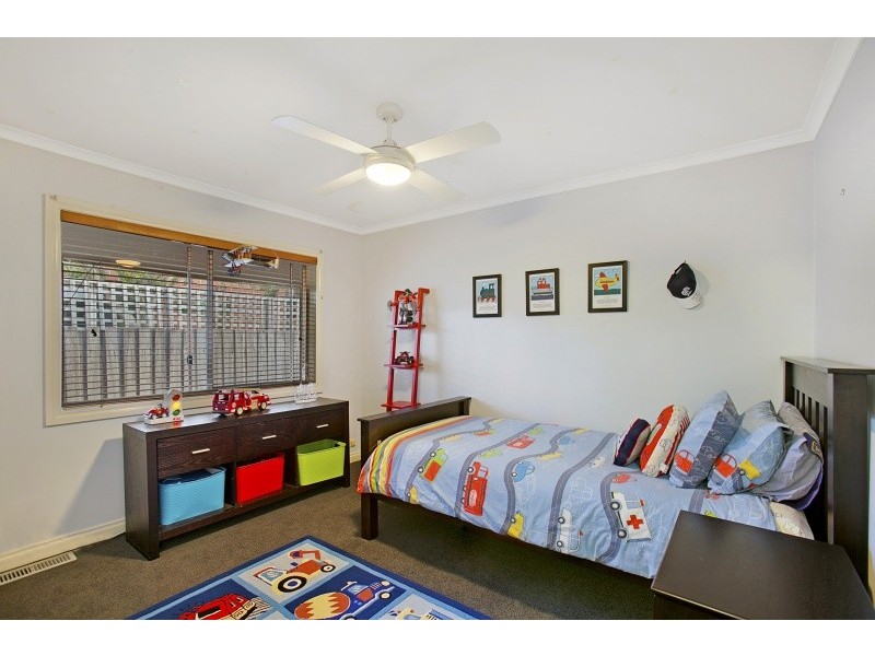 2/7 Belle Crescent, Mordialloc VIC 3195