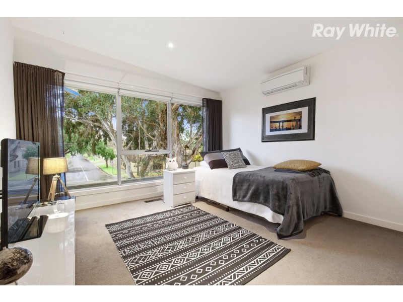 69 Cromer Road, Beaumaris VIC 3193