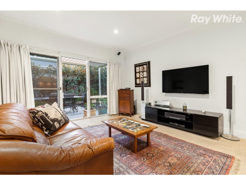 1/67 Bayview Crescent, Black Rock VIC 3193