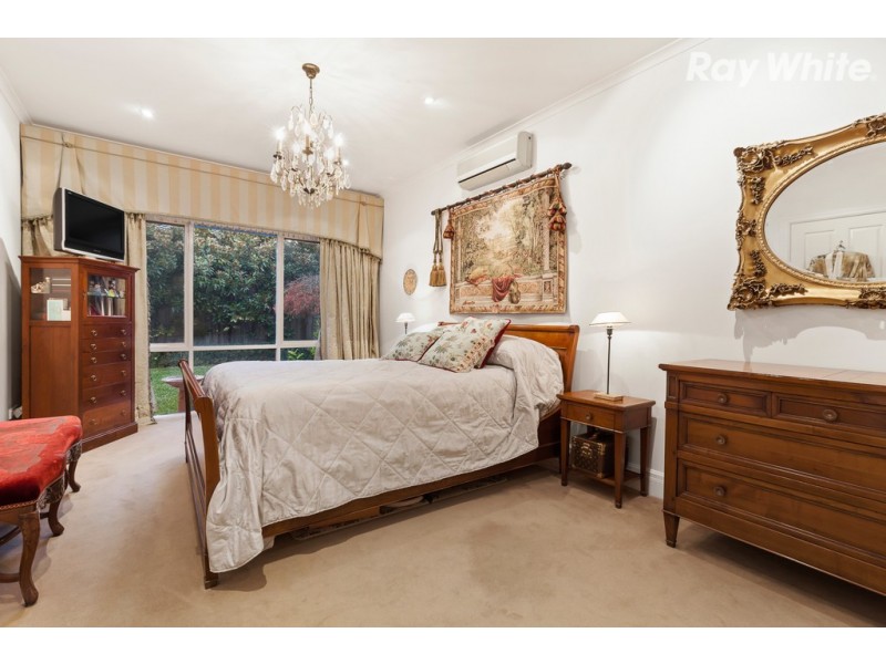 1/67 Bayview Crescent, Black Rock VIC 3193