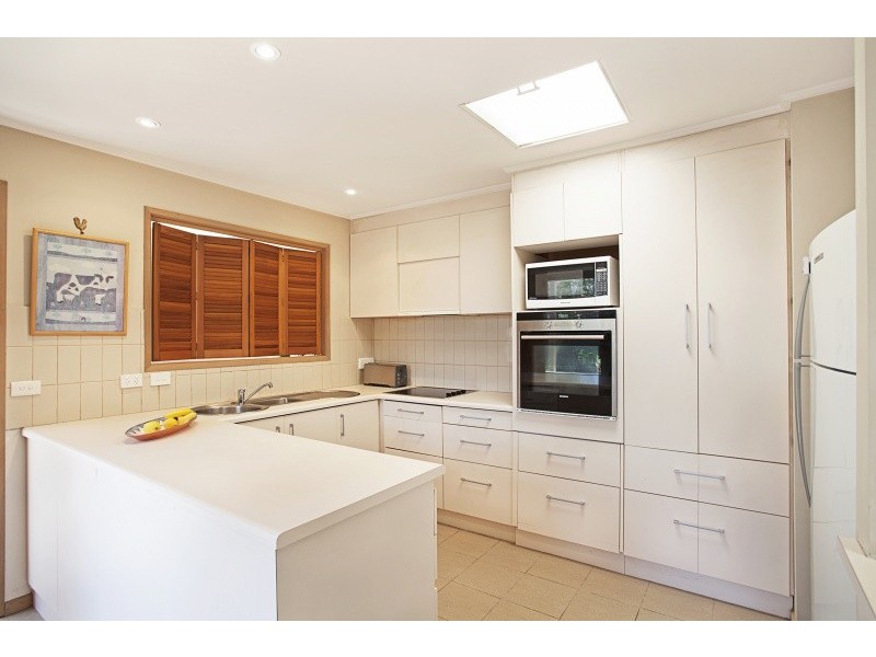 16 Love Street, Black Rock VIC 3193