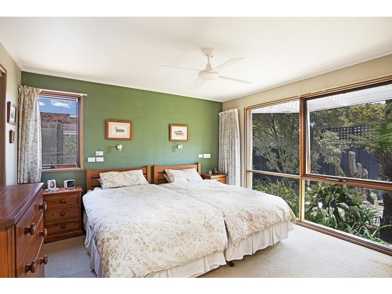 16 Love Street, Black Rock VIC 3193