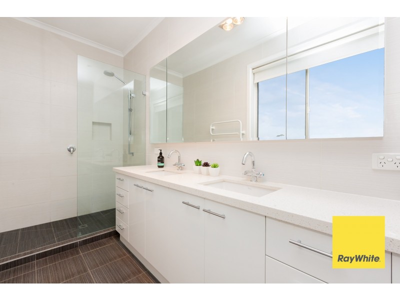 13 Surf Avenue, Beaumaris VIC 3193