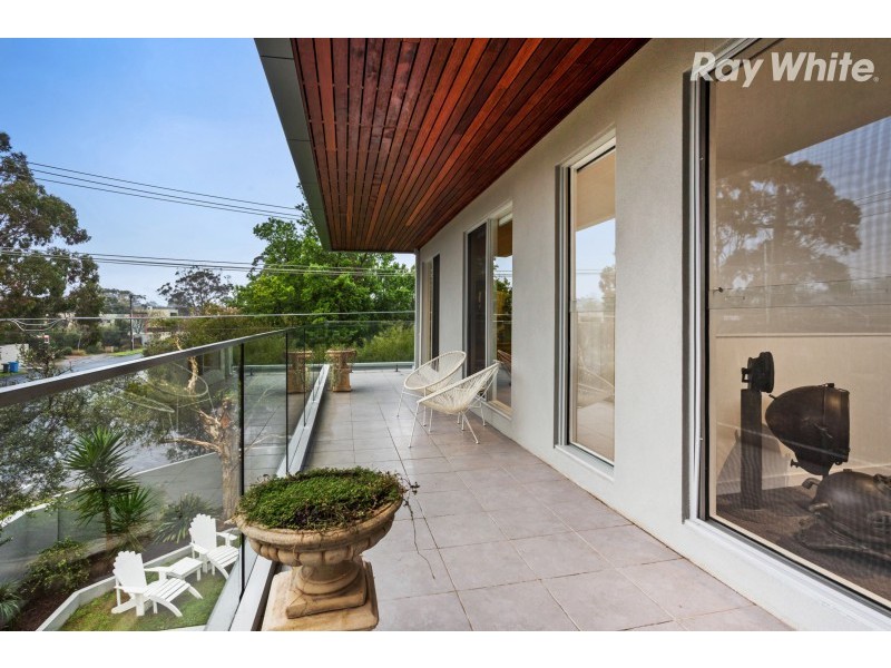 52 Fourth Street, Black Rock VIC 3193