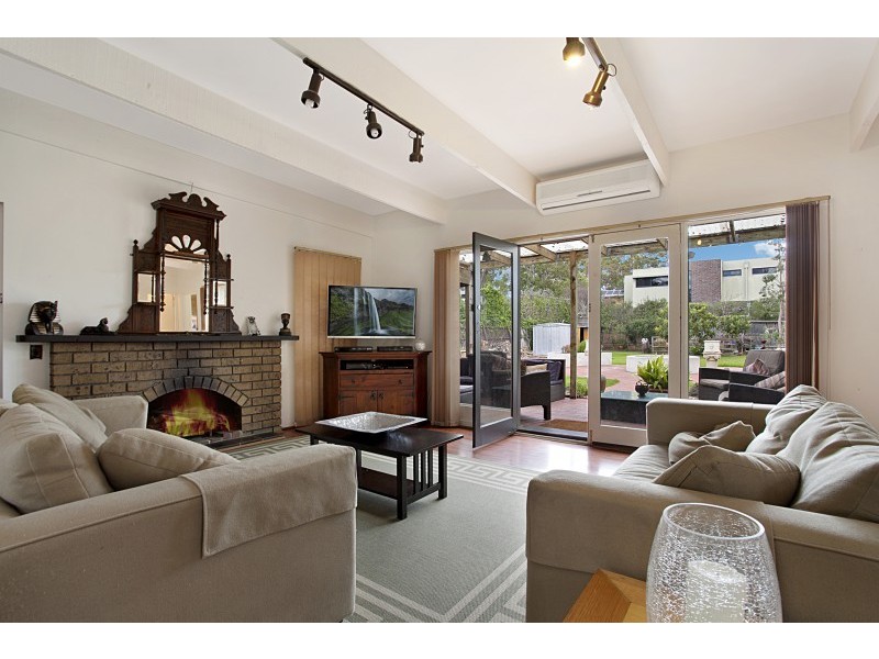 10 Hornby Street, Beaumaris VIC 3193