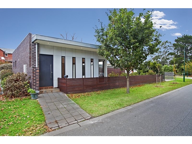 2 Evergreen Circuit, Cheltenham VIC 3192