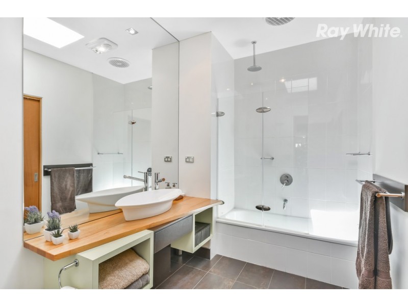 8/250 Charman Road, Cheltenham VIC 3192