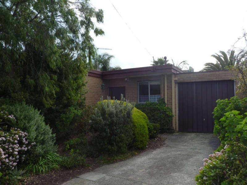 4/241 Beach Road, Black Rock VIC 3193