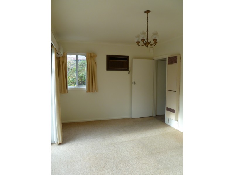 4/241 Beach Road, Black Rock VIC 3193