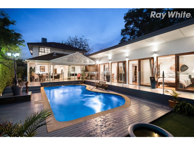 28 Rossmith Ave, Beaumaris VIC 3193