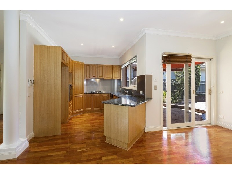 199 Ludstone Street, Hampton VIC 3188